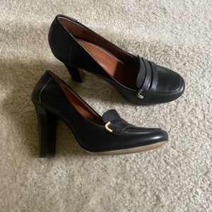 Banana republic loafer style heels, office shoes